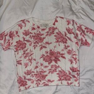 Francesca's Collections Pink Floral Sweater